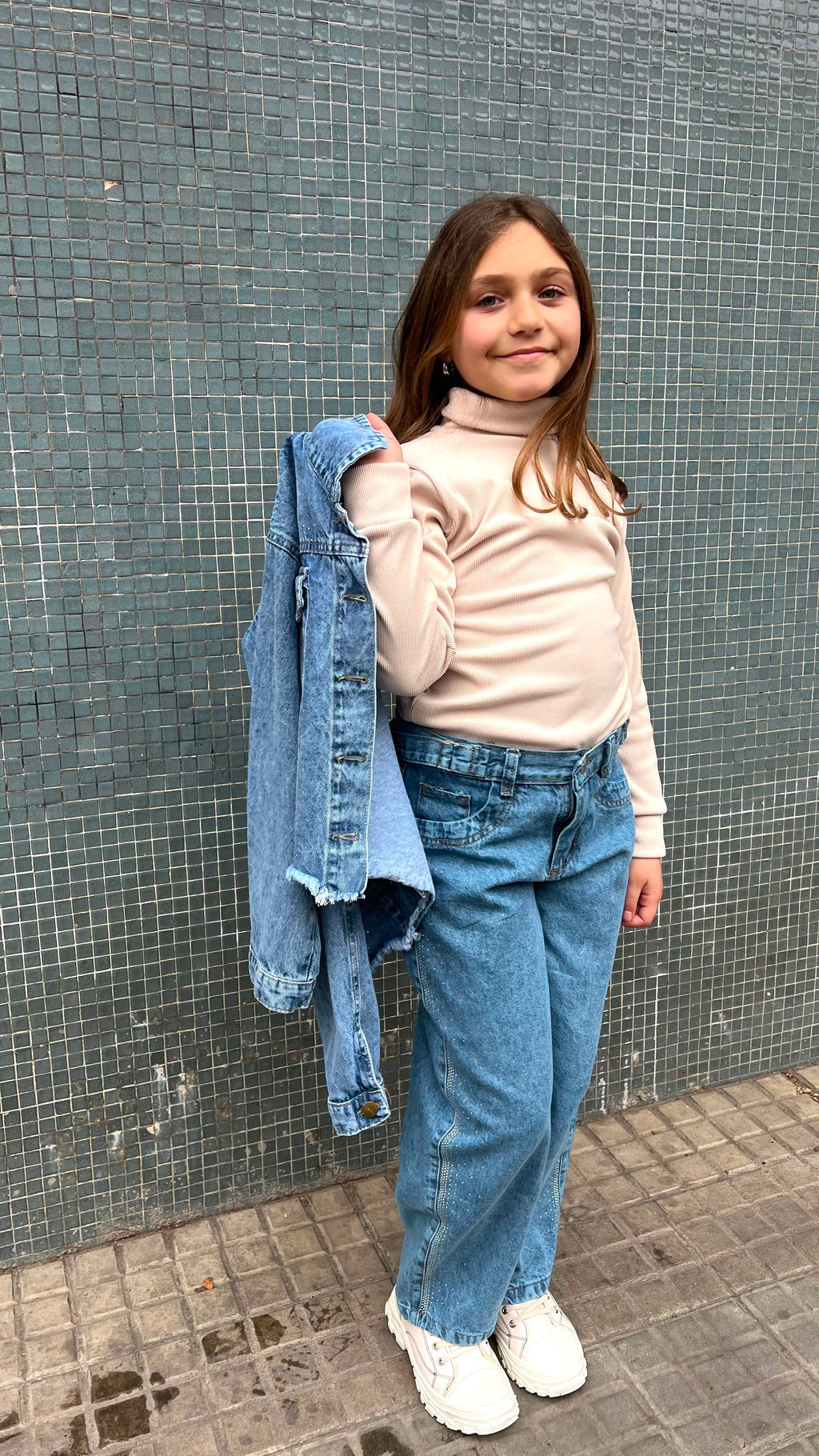 CAMPERA JEAN BRILLOS