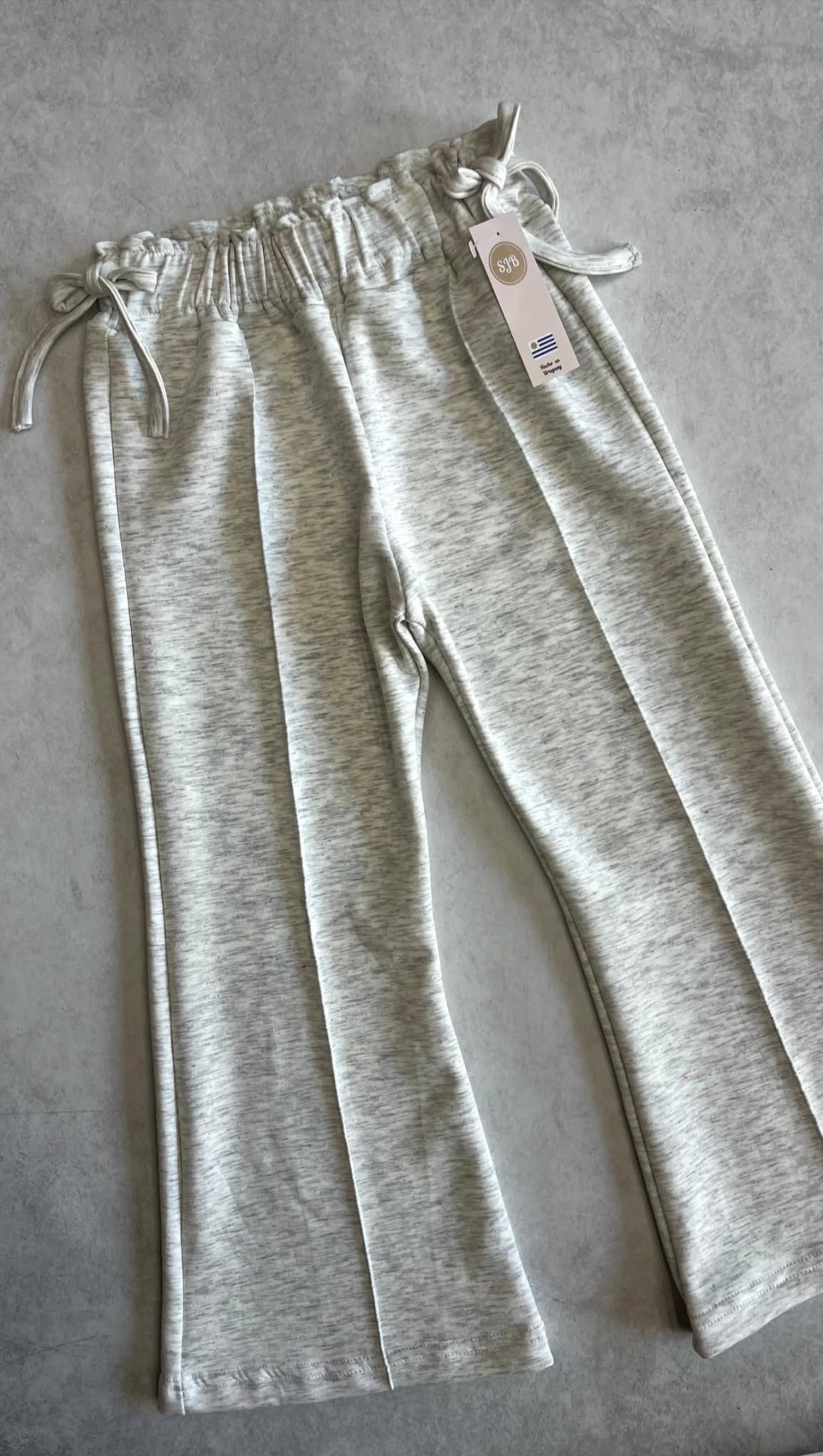 PANTALÓN MOÑAS CINTURA