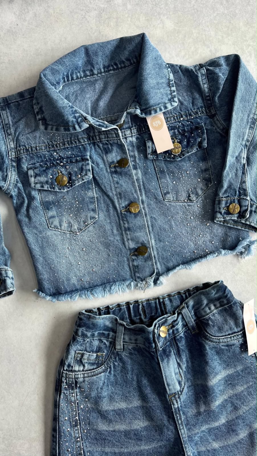 CAMPERA JEAN BRILLOS