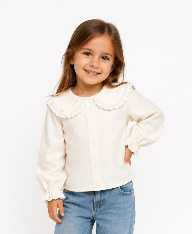 CAMISA CUELLO Y VOLADITOS CON PUNTILLA