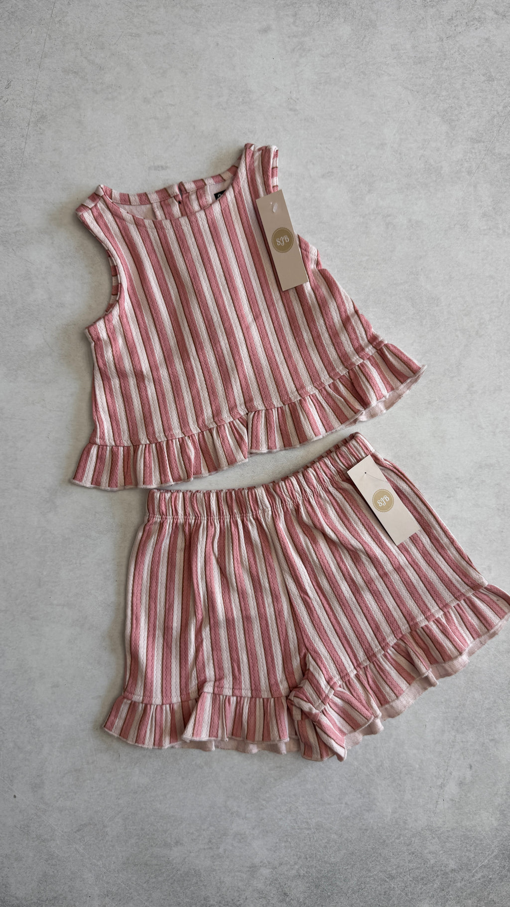 CONJUNTO CLEO