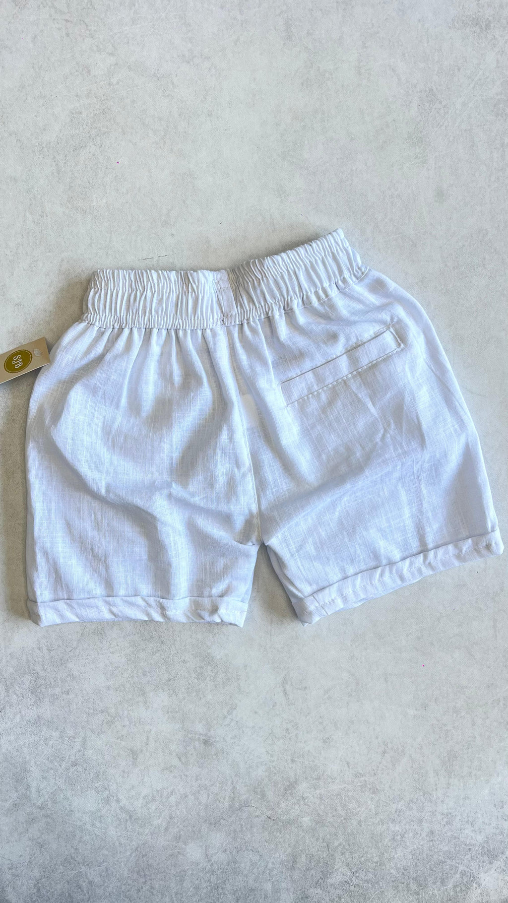 SHORT DE LINO