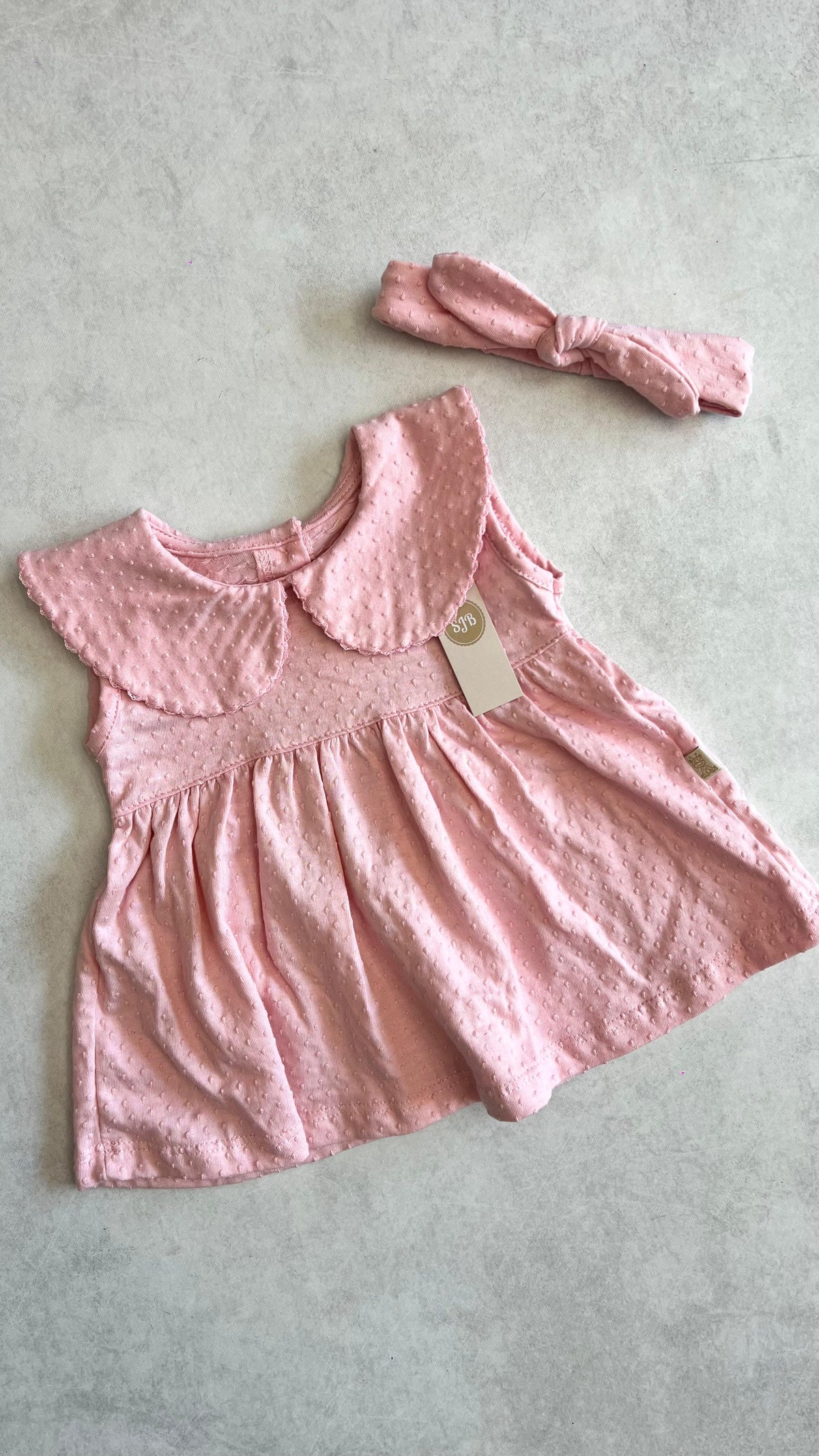 VESTIDO MOTITAS CON VINCHA