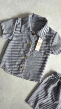 CONJUNTO RAYAS CAMISA Y SHORT